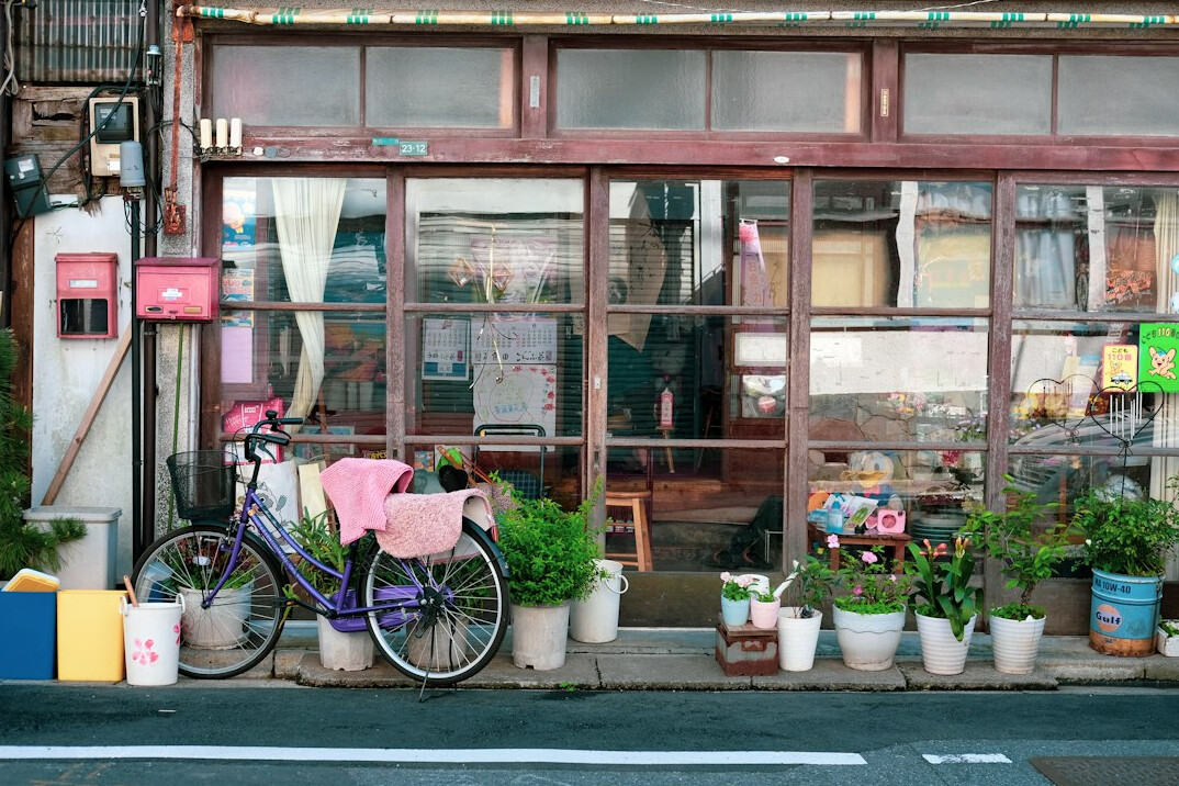 outdoor cafe garden tokyo