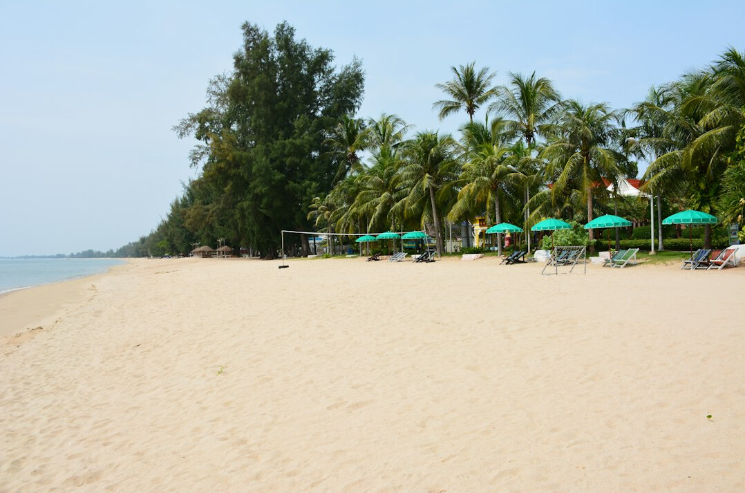celebrity resort beach